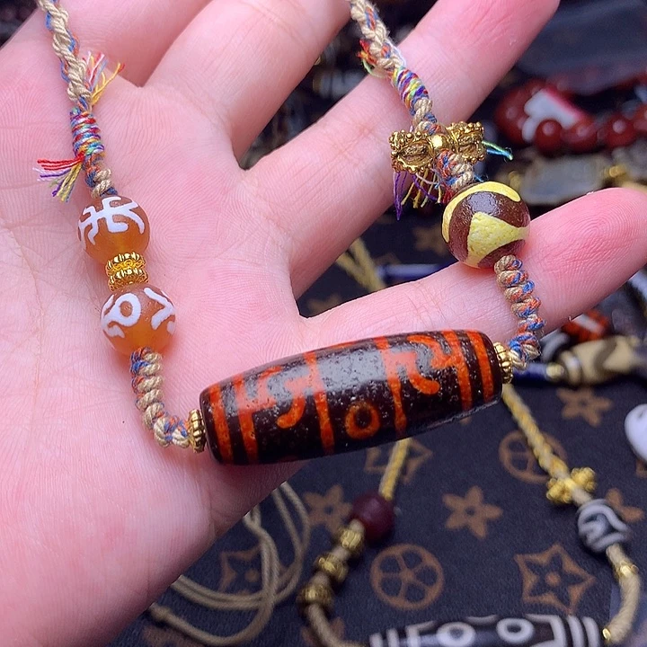 玛瑙/玉髓发1个未镶嵌