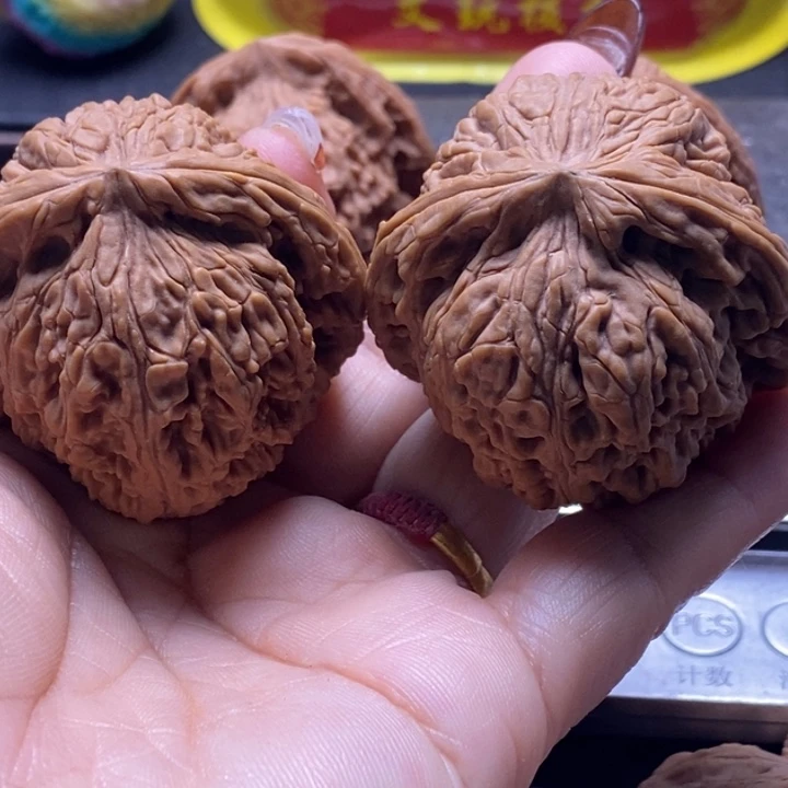 成***浪吊坠文玩核桃南江石