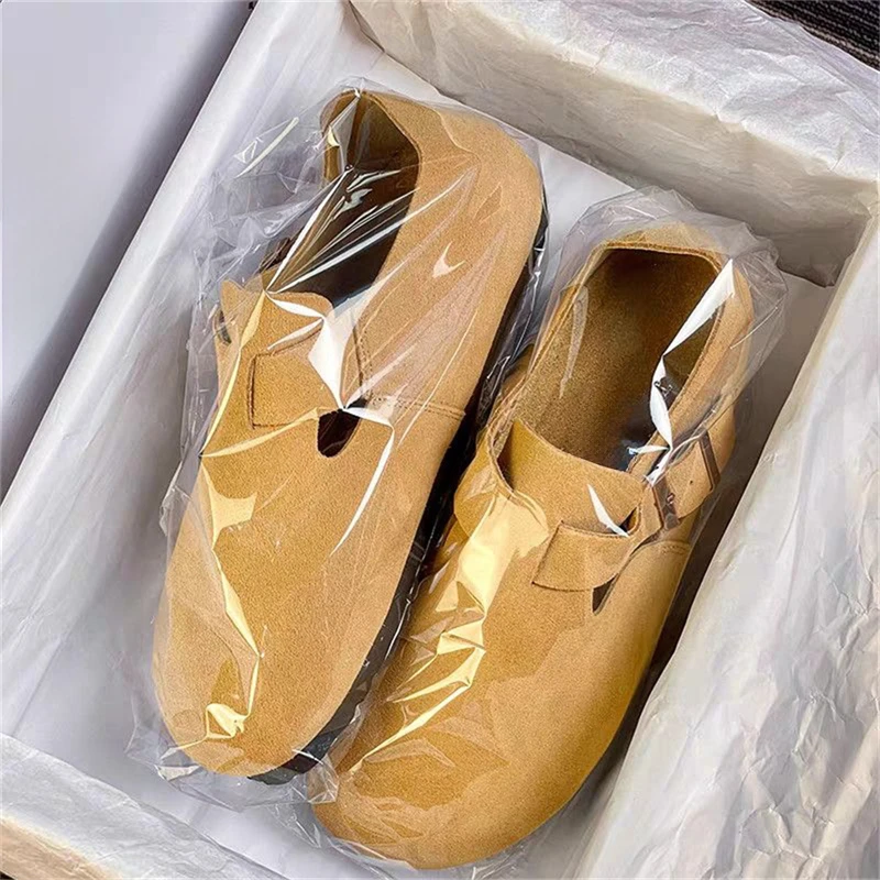 桑坡全包加绒保暖勃肯鞋女2025冬季新款真皮懒人厚底一脚蹬毛毛鞋