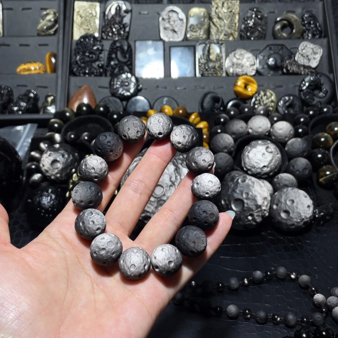 H***哥黑曜岩未镶嵌珠宝奇石