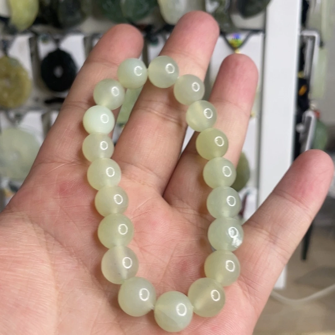 【闪购商品】岫玉颈饰未镶嵌?**?手串