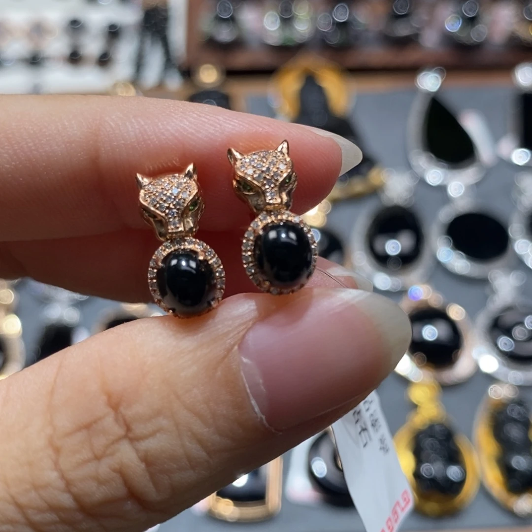 翡翠18K金镶嵌耳饰