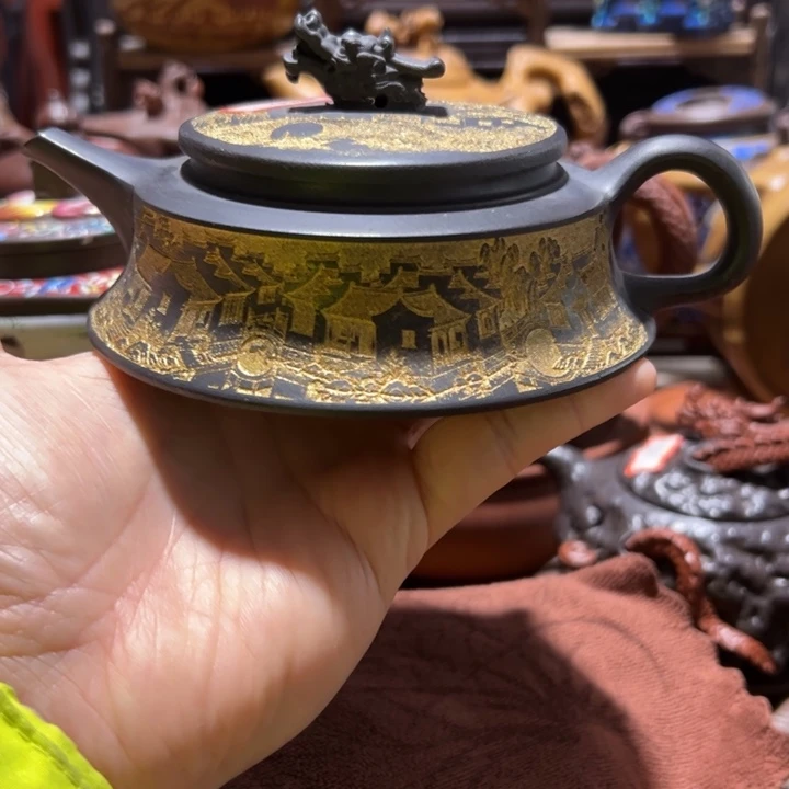 紫砂茶壶紫砂壶收藏起来了！