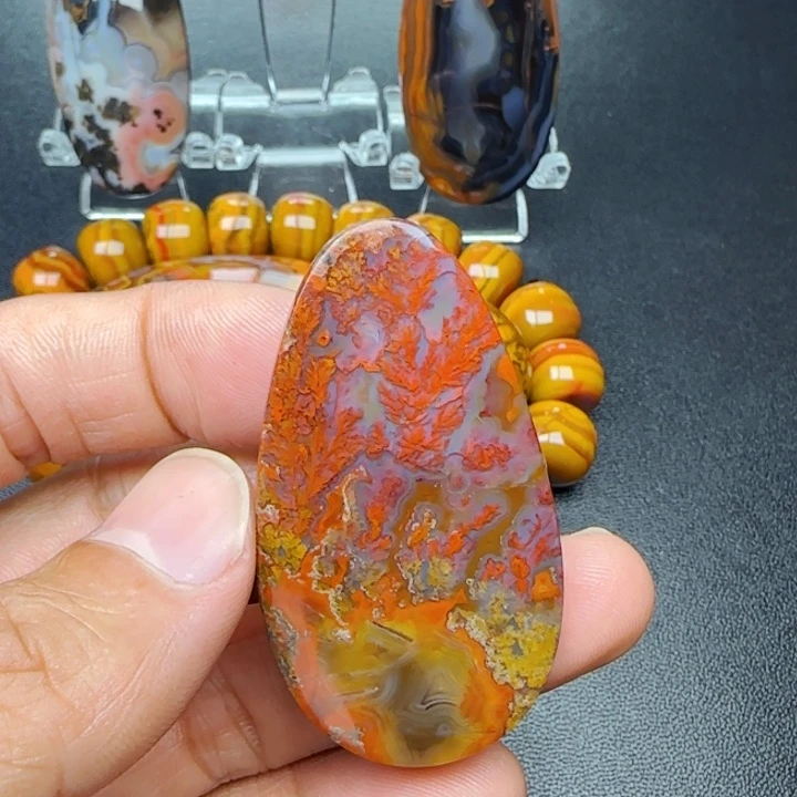 用***默玛瑙/玉髓首饰未镶嵌