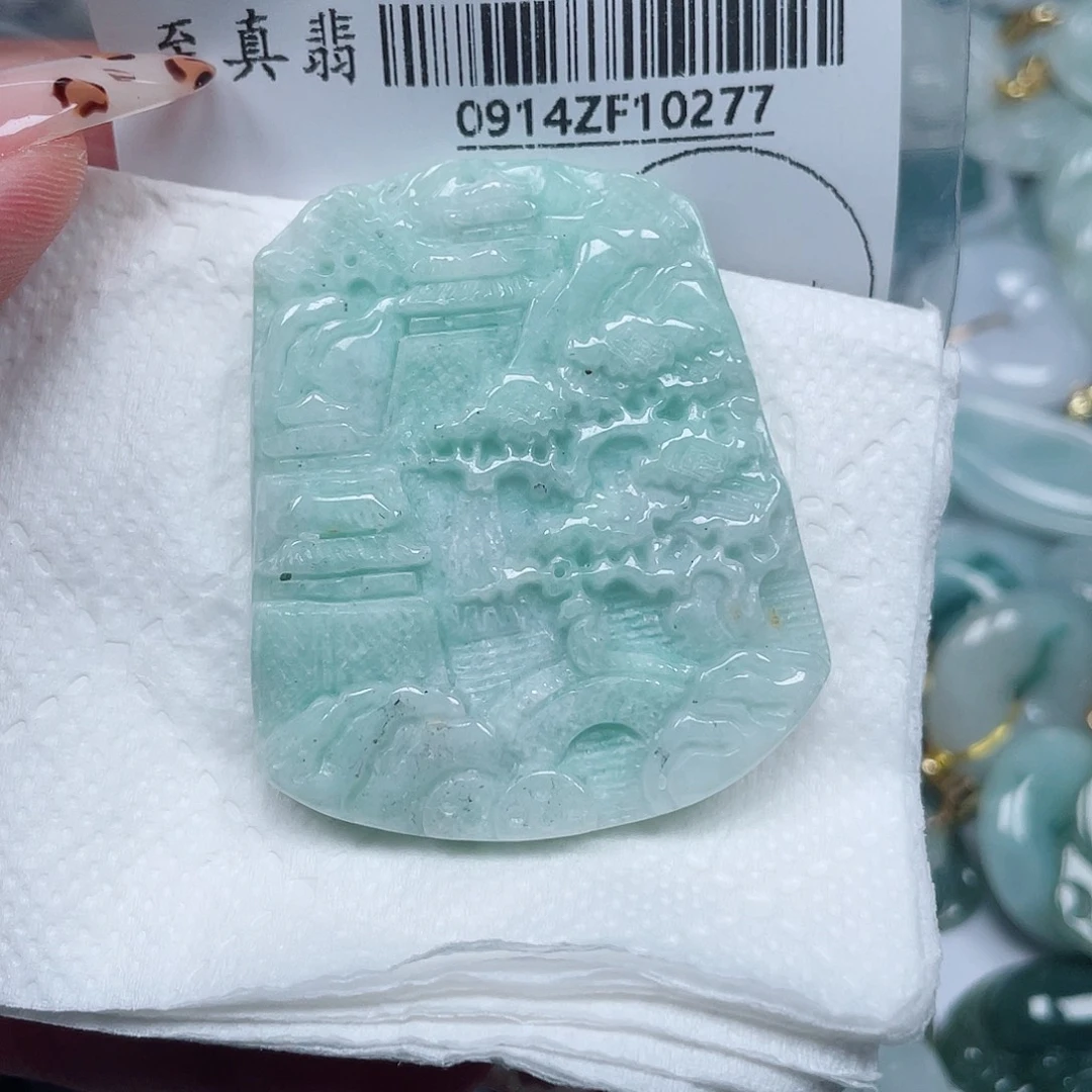 吊坠(不含链)未镶嵌翡翠