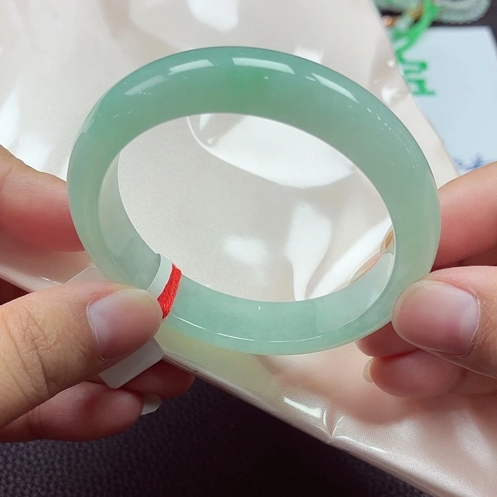 翡翠未镶嵌手镯天然缅甸A货翡翠