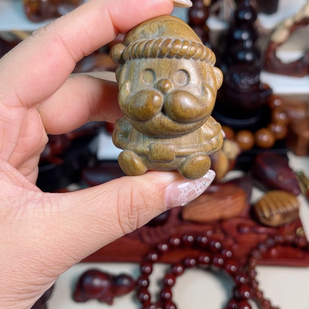 维腊木（绿檀）圣诞老人