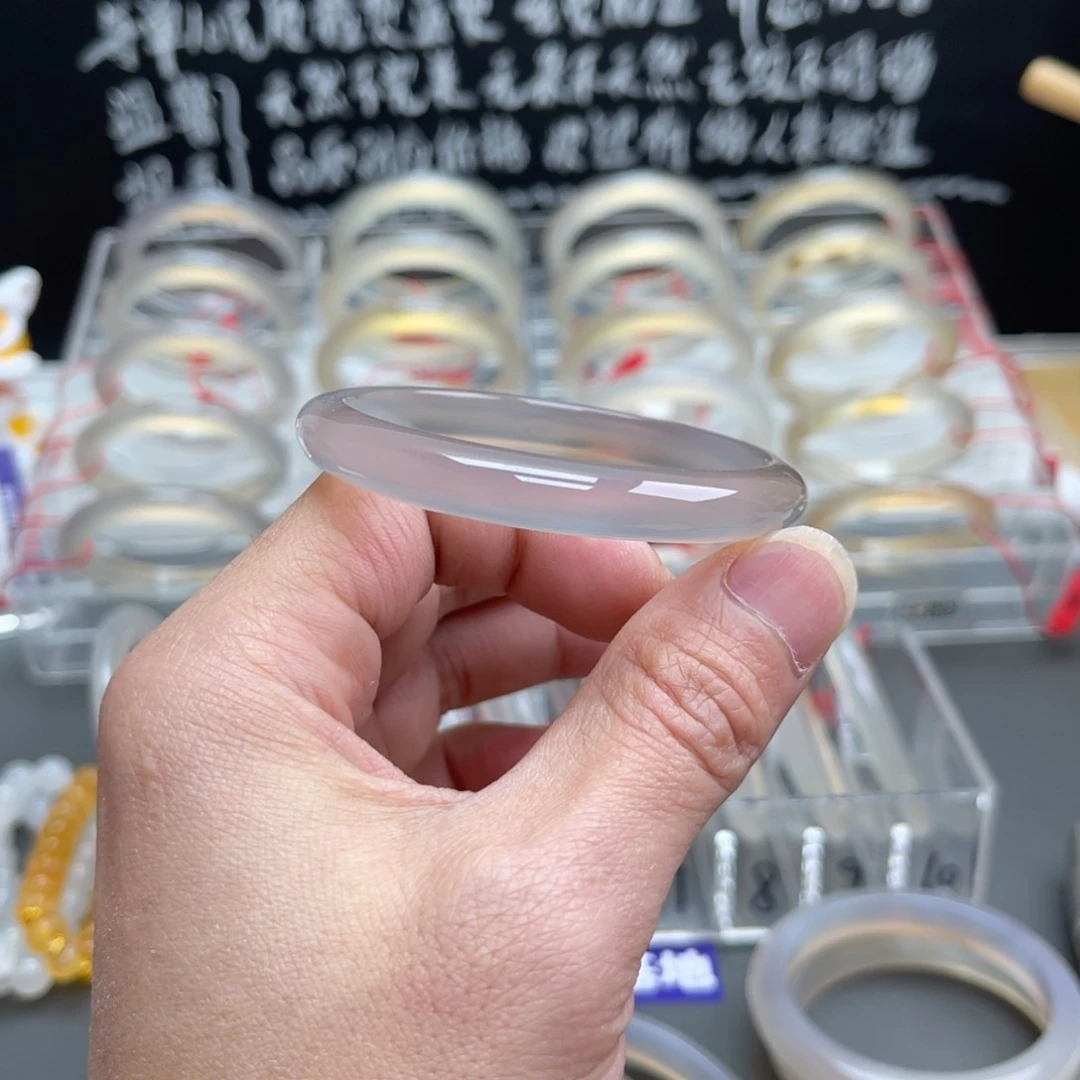 玛瑙/玉髓手镯未镶嵌用****1