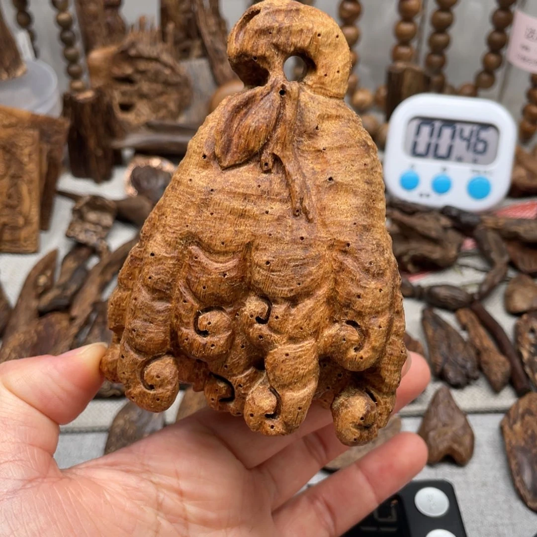 【闪购商品】沉香碎屑沉香柬埔寨菩萨
