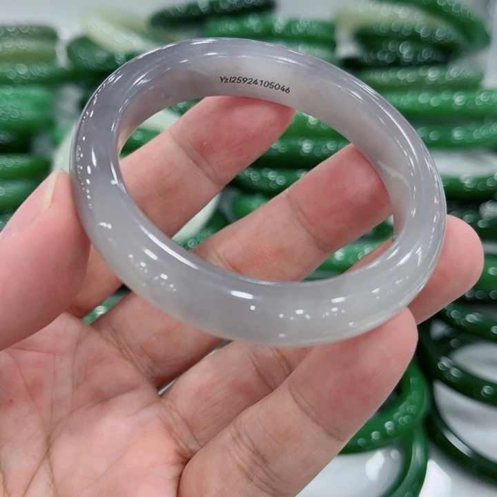 和田玉未镶嵌手镯50.5～0