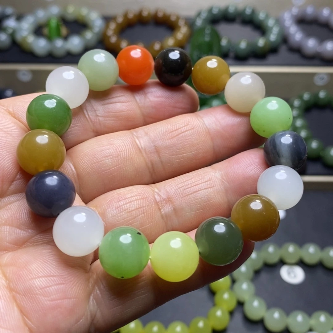 和田玉手串未镶嵌