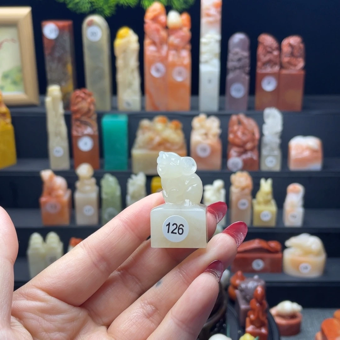 寿山石印石鼠你有米