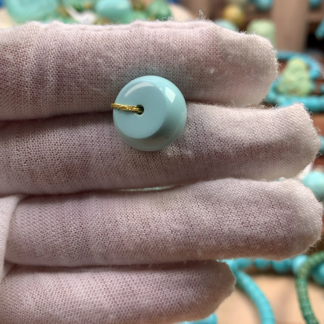 绿松石未镶嵌珠宝奇石14.8*9mm