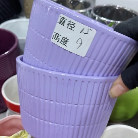 多肉绿植陶瓷花盆9.9包邮，有孔