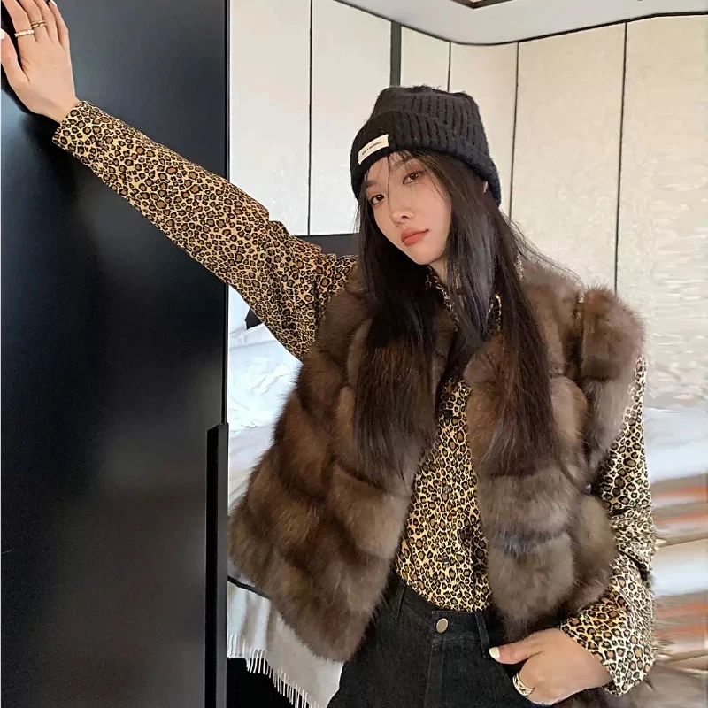 付智恩 午后红茶 俄罗斯进口小满天星仿水貂马甲短款皮草女外套