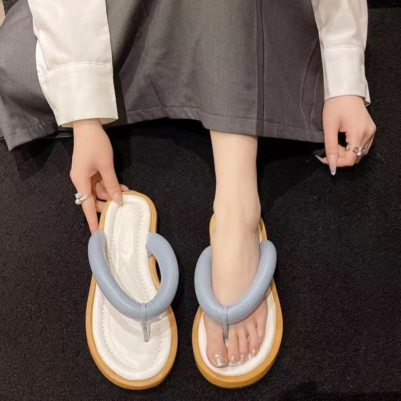 2025夏季新款韩版拼色泡泡面包厚底人字拖鞋女厚底防滑沙滩凉拖鞋