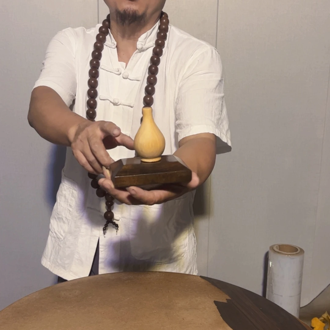 【闪购商品】金丝楠引*