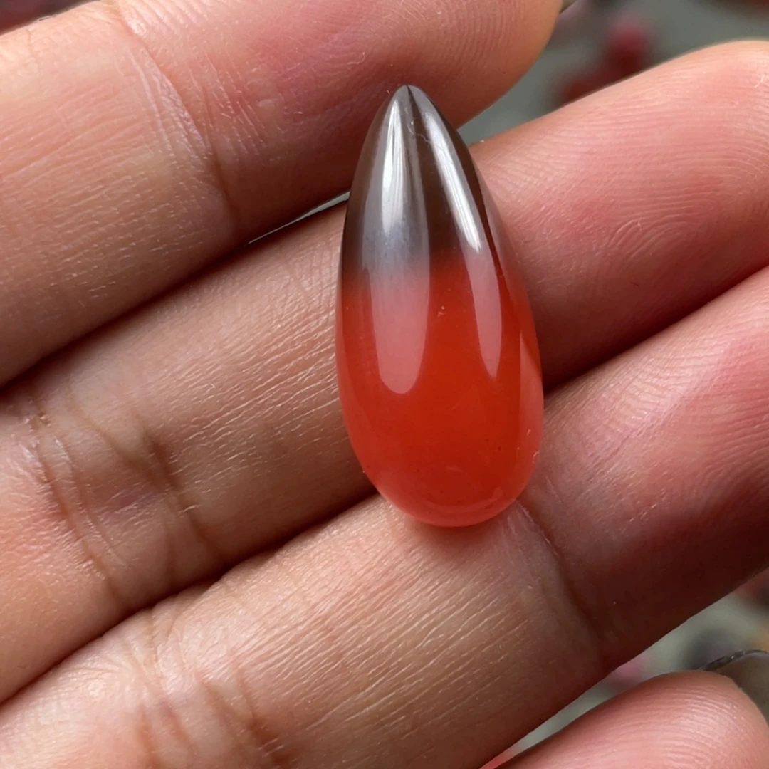 南红玛瑙未镶嵌颈饰