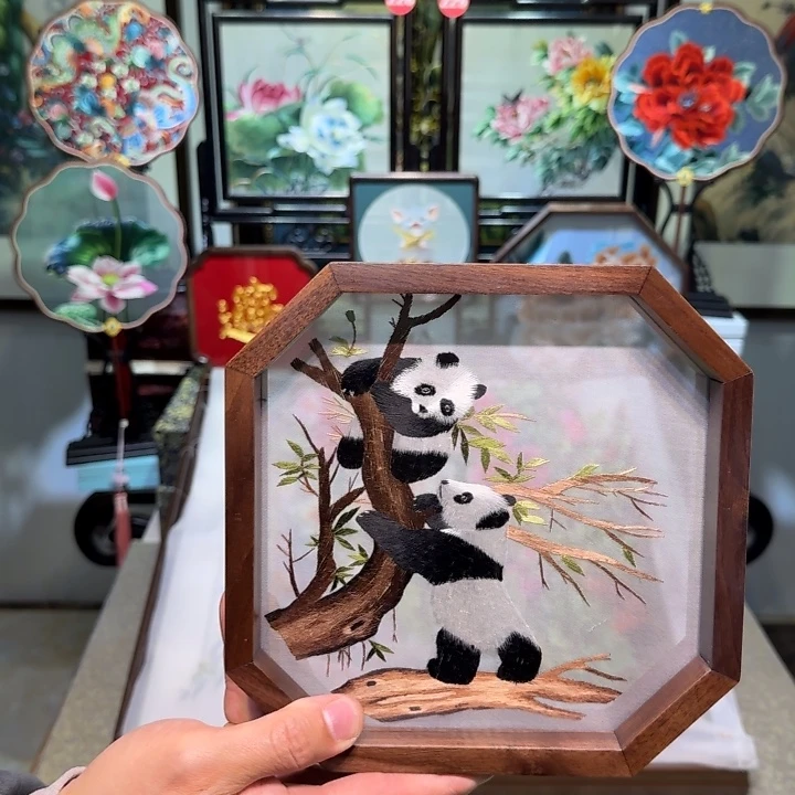 刺绣刺绣工艺精湛