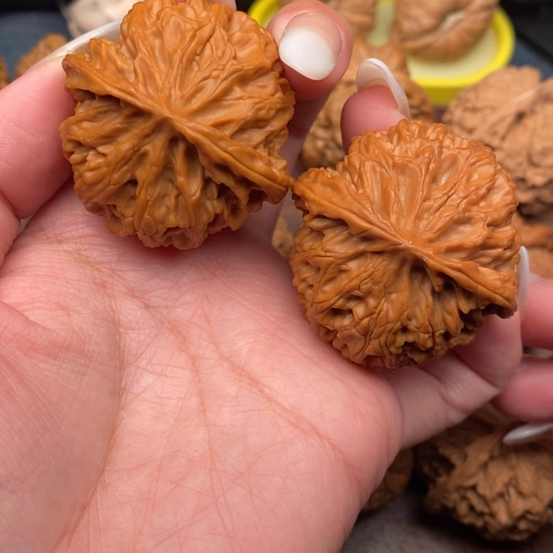 文玩核桃把件有*全品，精配苹果43