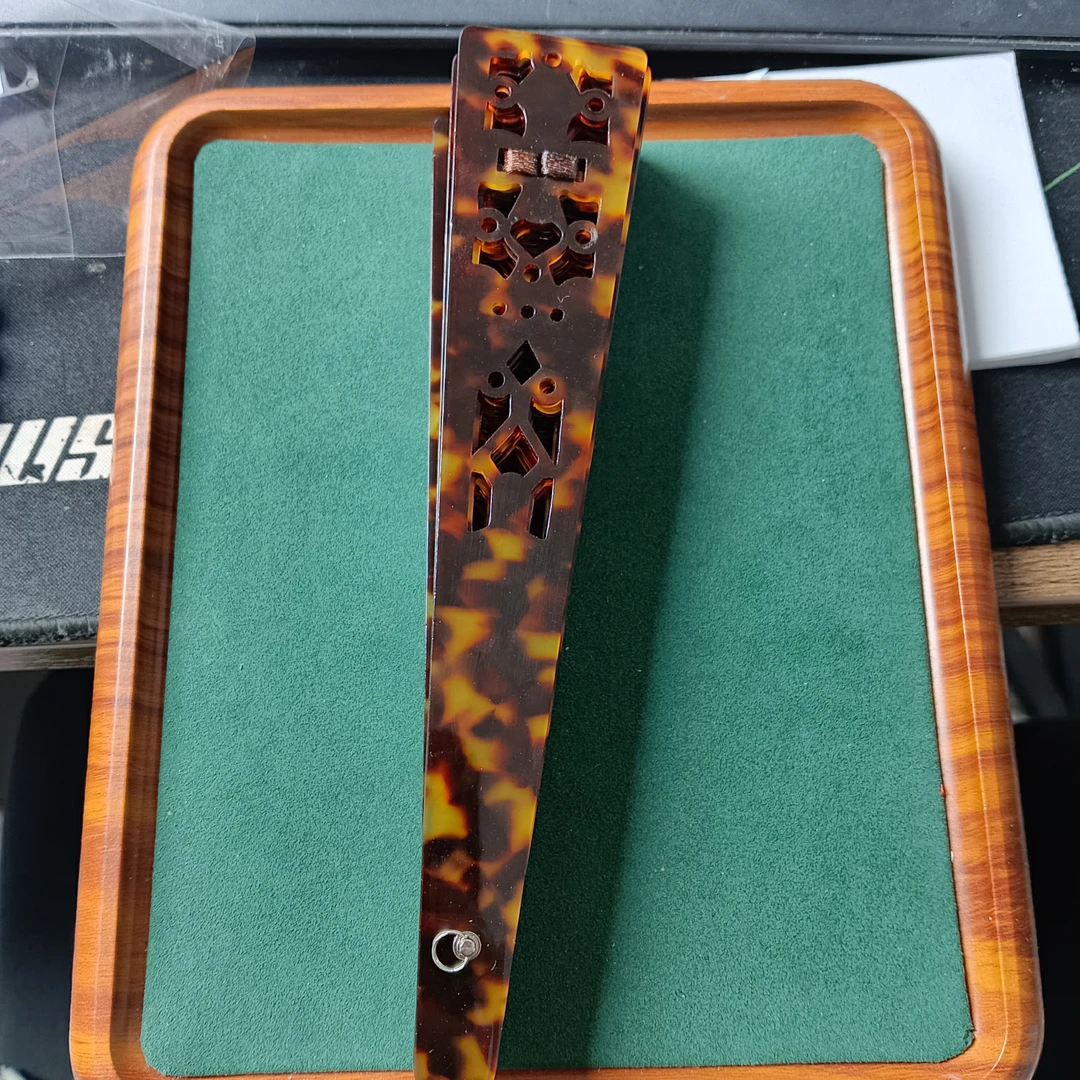 204号精品工艺品塑料扇子