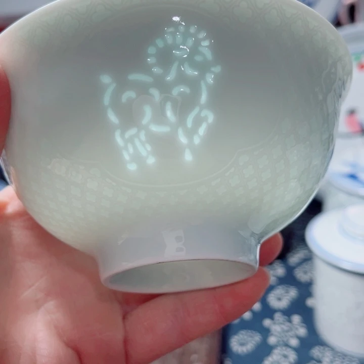 青花玲珑5寸饭碗生肖。羊