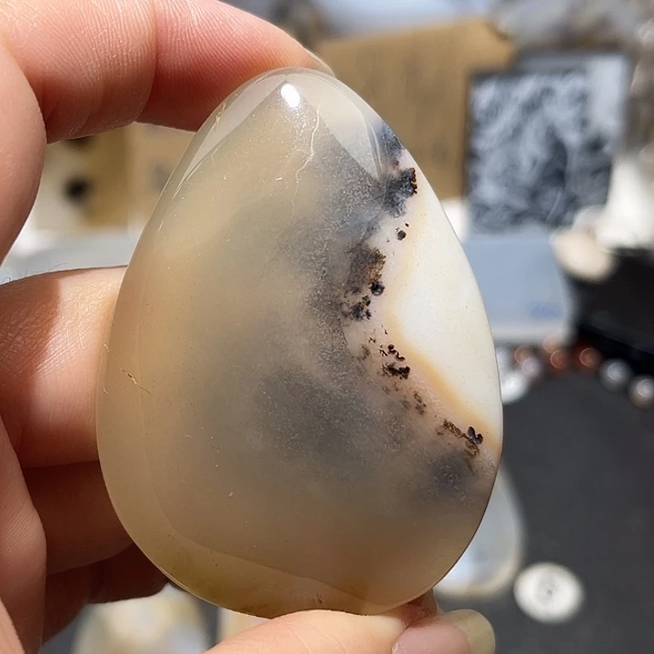 玛瑙/玉髓未镶嵌吊坠(不含链)