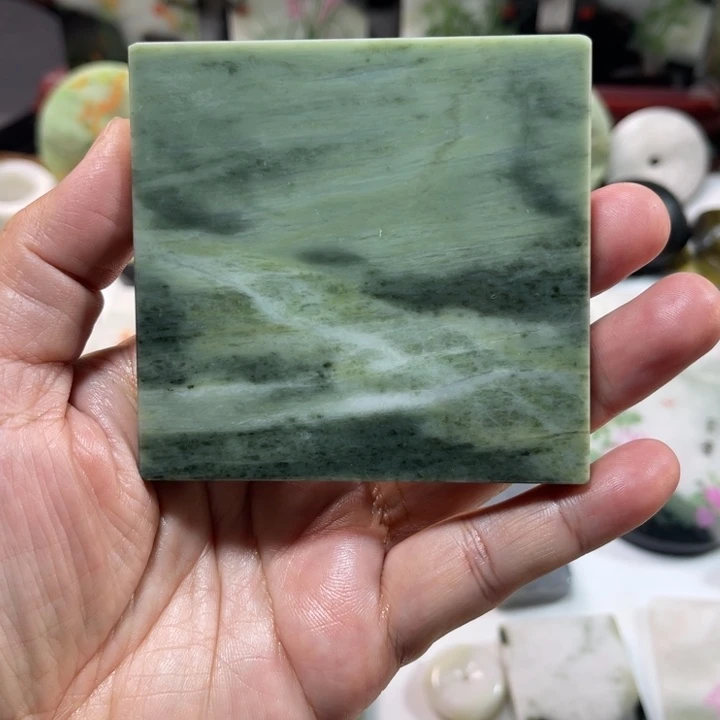 独山玉未镶嵌颈饰雅摆