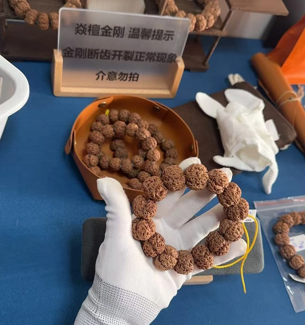 一物一图实拍实发-泊尔大金刚菩提手串满肉五瓣六瓣毕业级手串