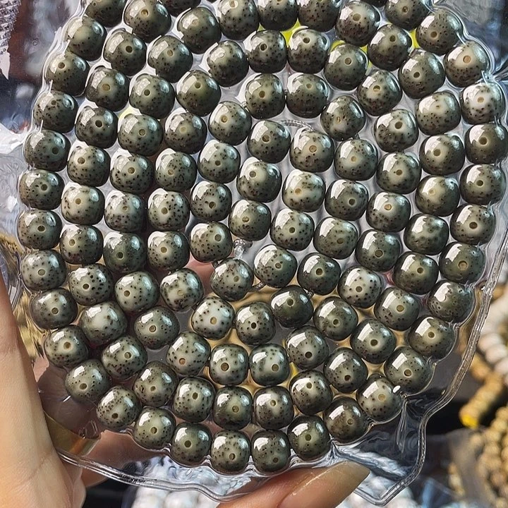 星月菩提吊坠小***?精品108石玉料