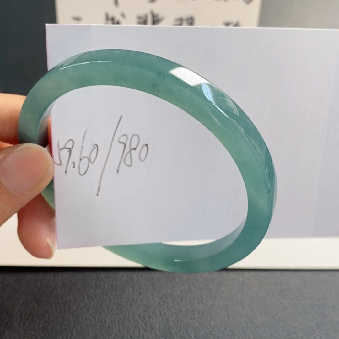 未镶嵌手镯翡翠天然翡翠