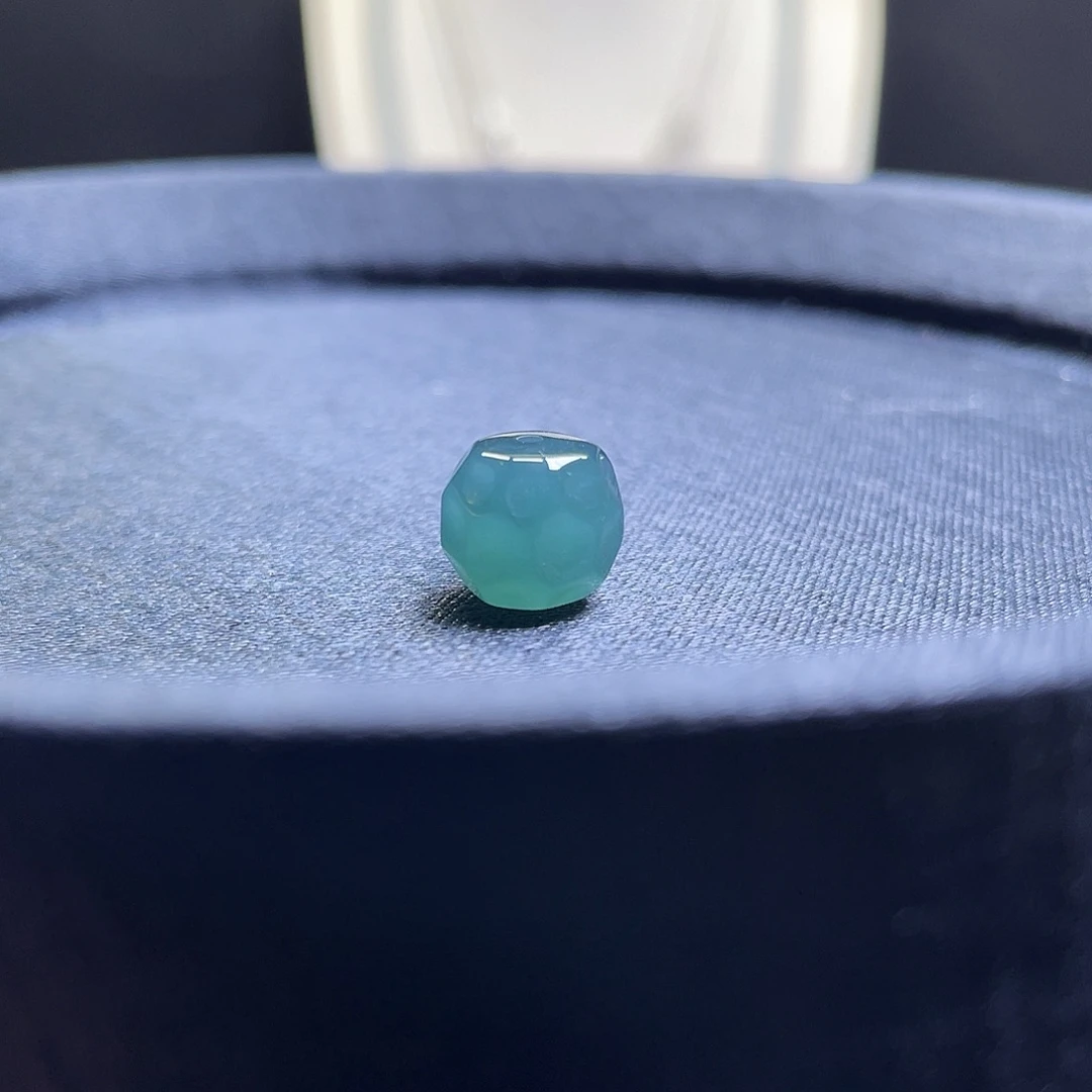 翡翠散珠天然A货翡翠卡9.2无相一颗