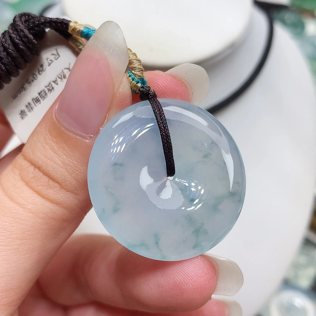 翡翠未镶嵌胸饰翡翠30，29/5.3