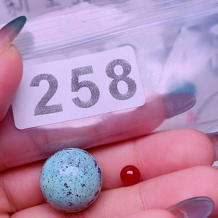 未镶嵌南红玛瑙珠宝奇石