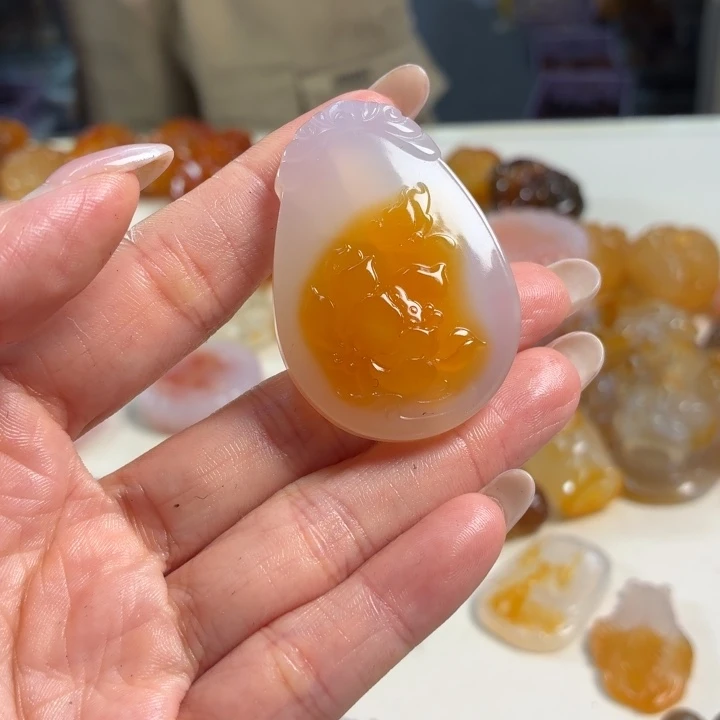 玛瑙/玉髓未镶嵌吊坠(不含链)