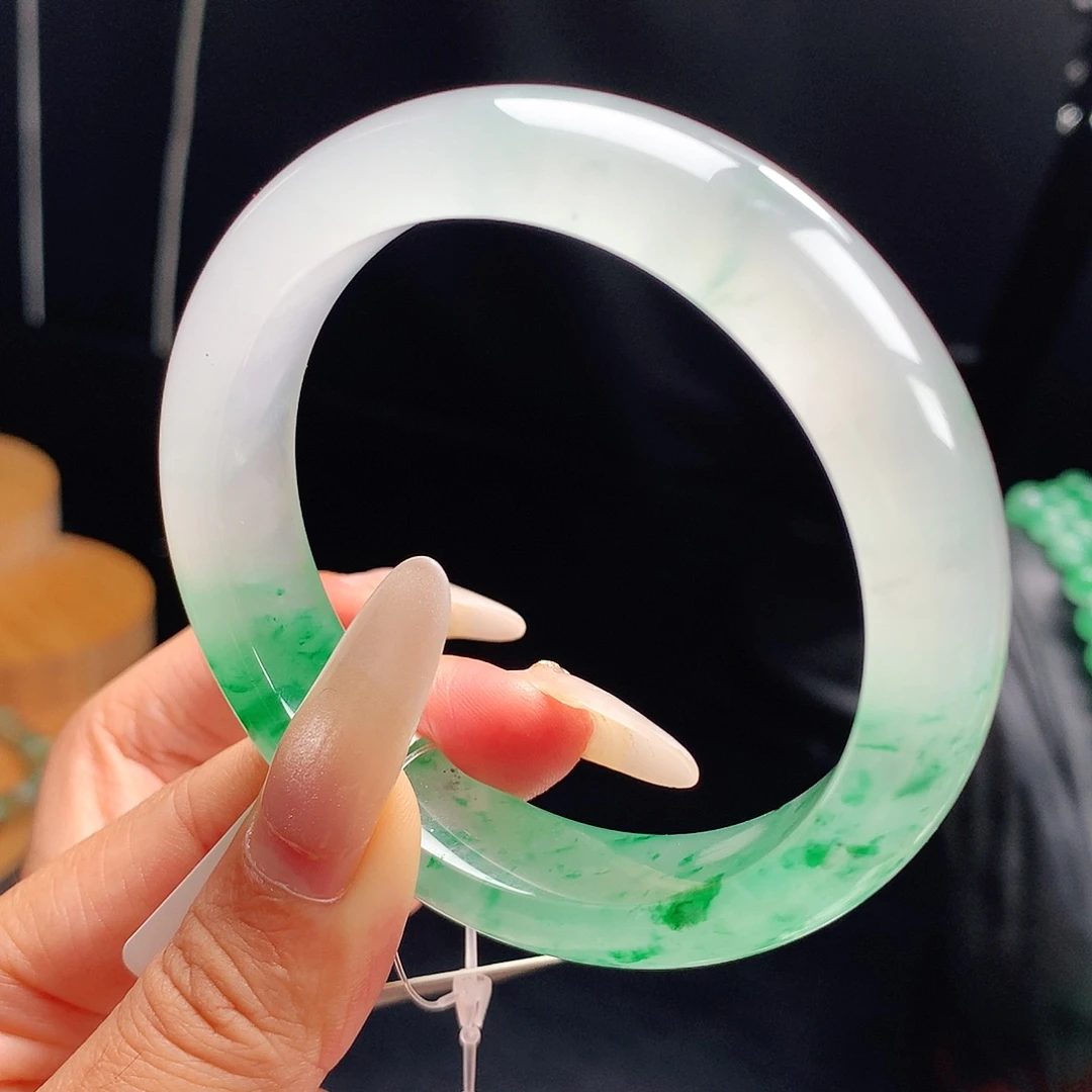 石英质玉手镯55未镶嵌