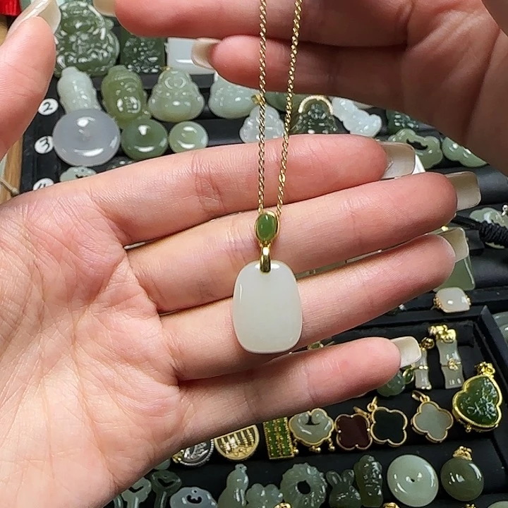 颈饰银S925镶嵌和田玉送链子送绳