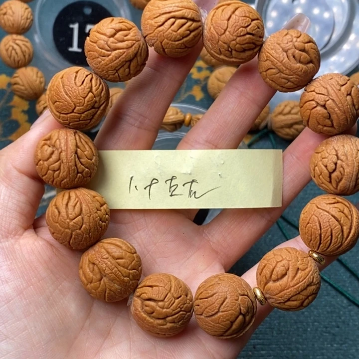 吊坠桃核秦岭龙纹桃核1