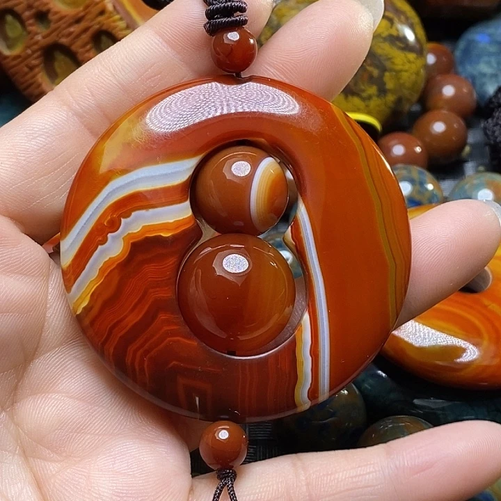 玛瑙/玉髓未镶嵌颈饰