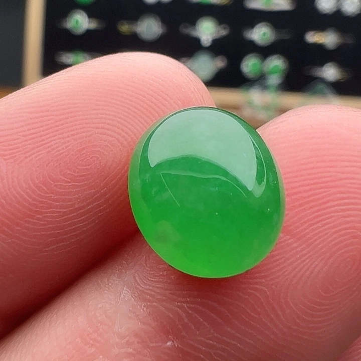 翡翠未镶嵌颈饰蛋面11.1