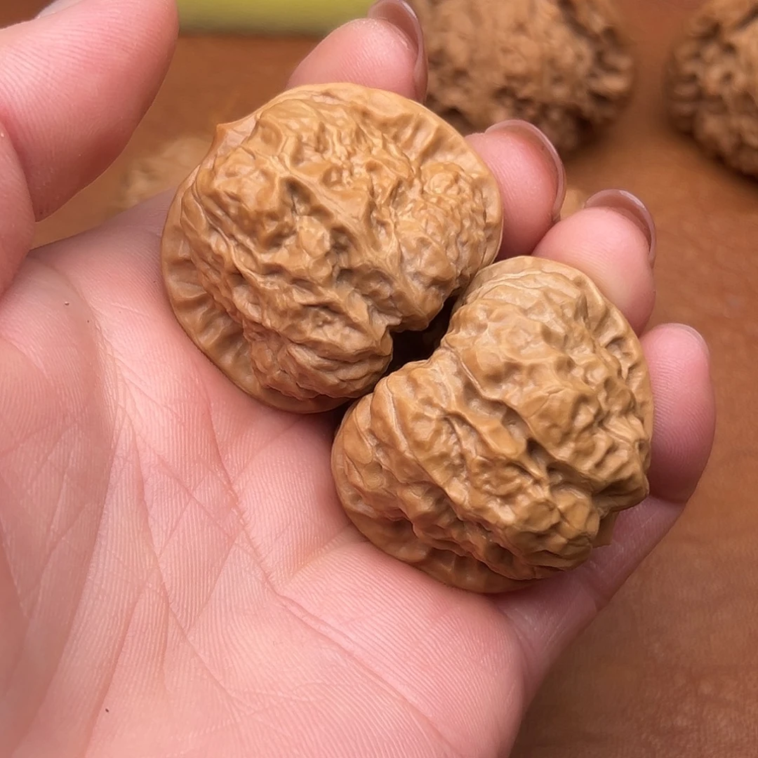 比***人文玩核桃把件蛤蟆