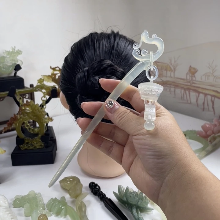 黑***使岫玉未镶嵌发簪发簪
