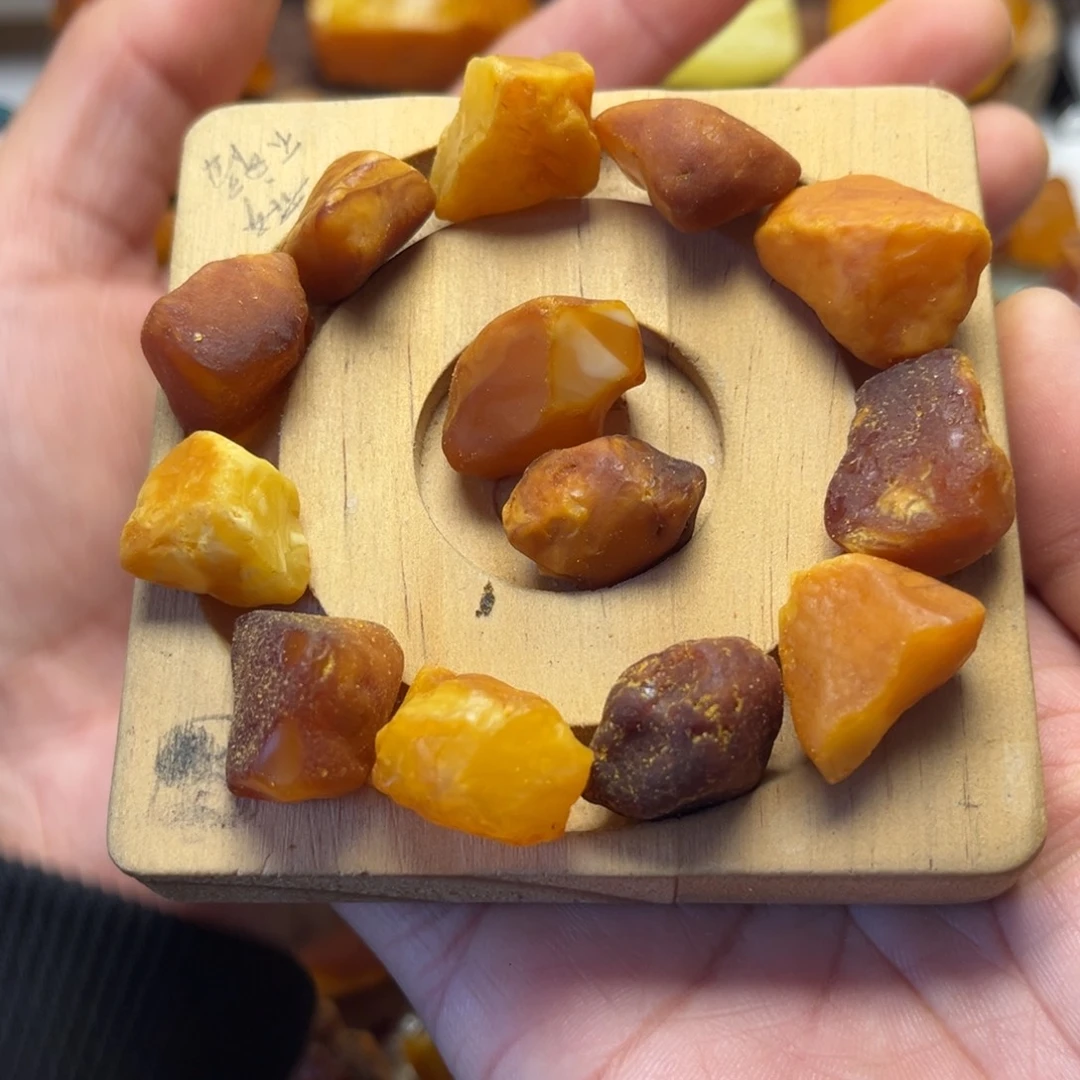 定制琥珀未镶嵌蜜蜡定制随型手串