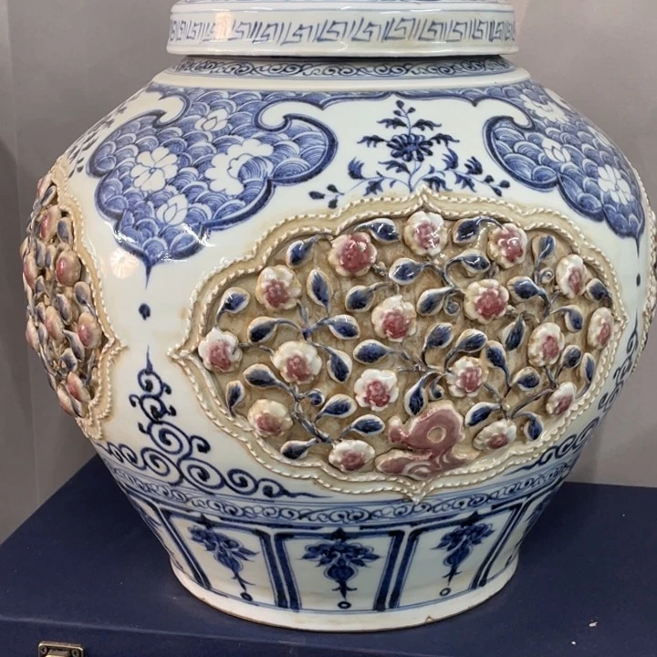 陶瓷摆件系列产品空*前