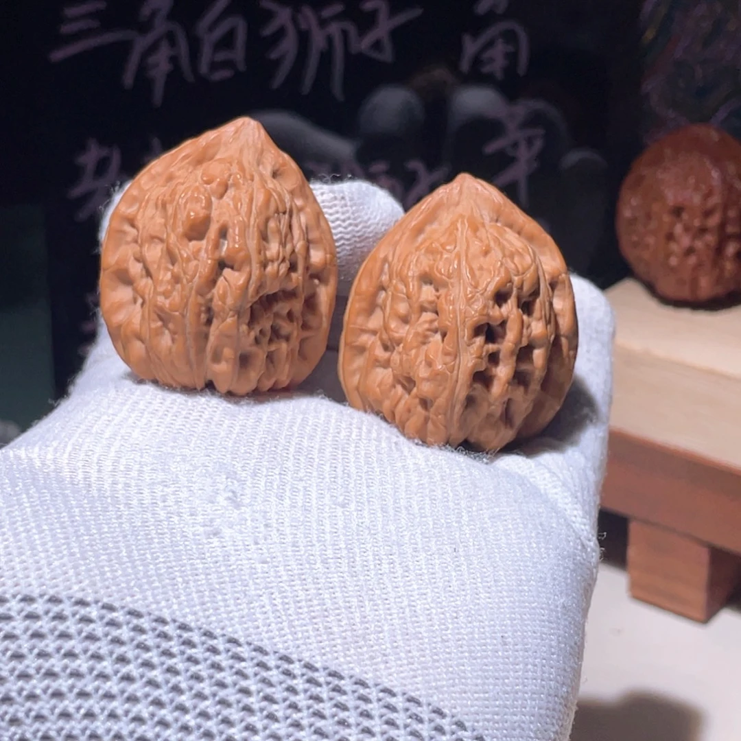 胖***狼文玩核桃把件赤龙5217，3538