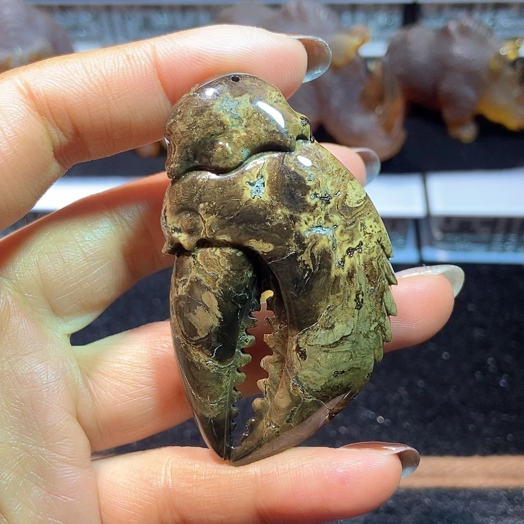 未镶嵌颈饰琥珀富甲天下