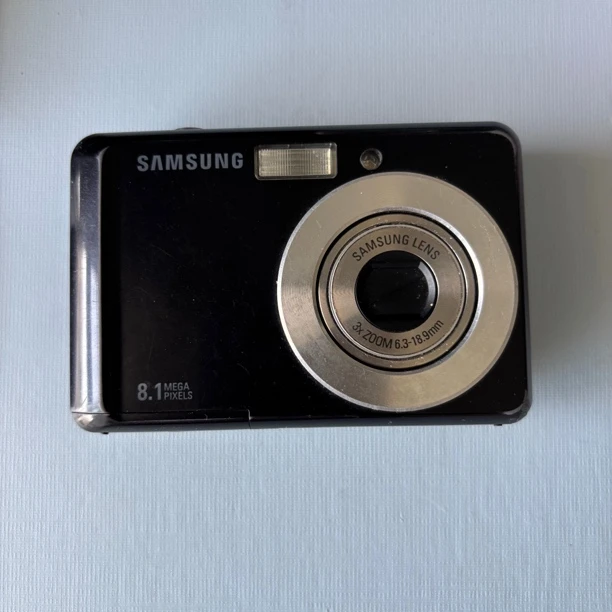 9新 Samsung/三星 三星ES10 数码相机810万像素学生适用CCD相机