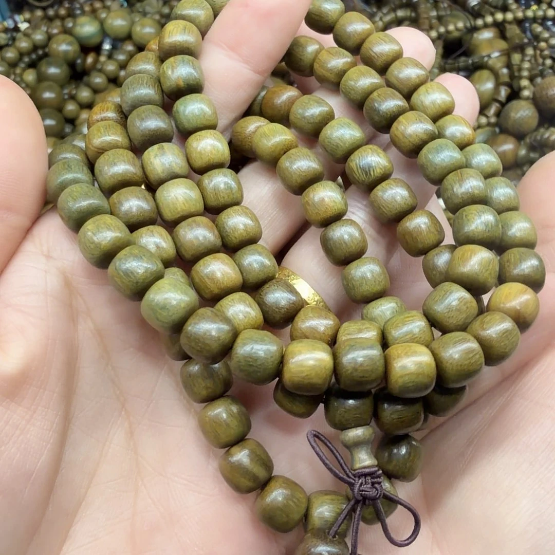 无事牌维腊木（绿檀）