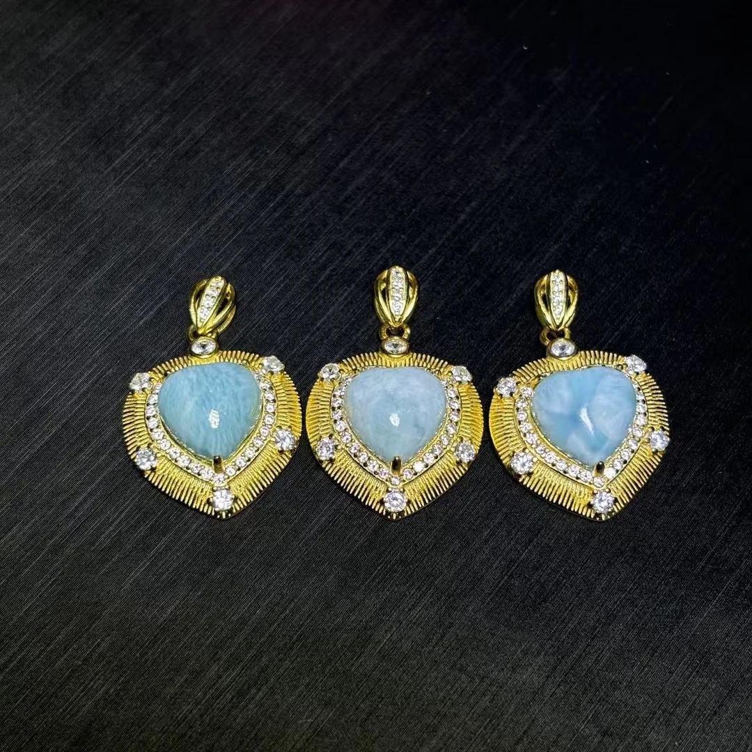 q2-S925银针钠钙石爱心吊坠-配绳-多样性发其一/K