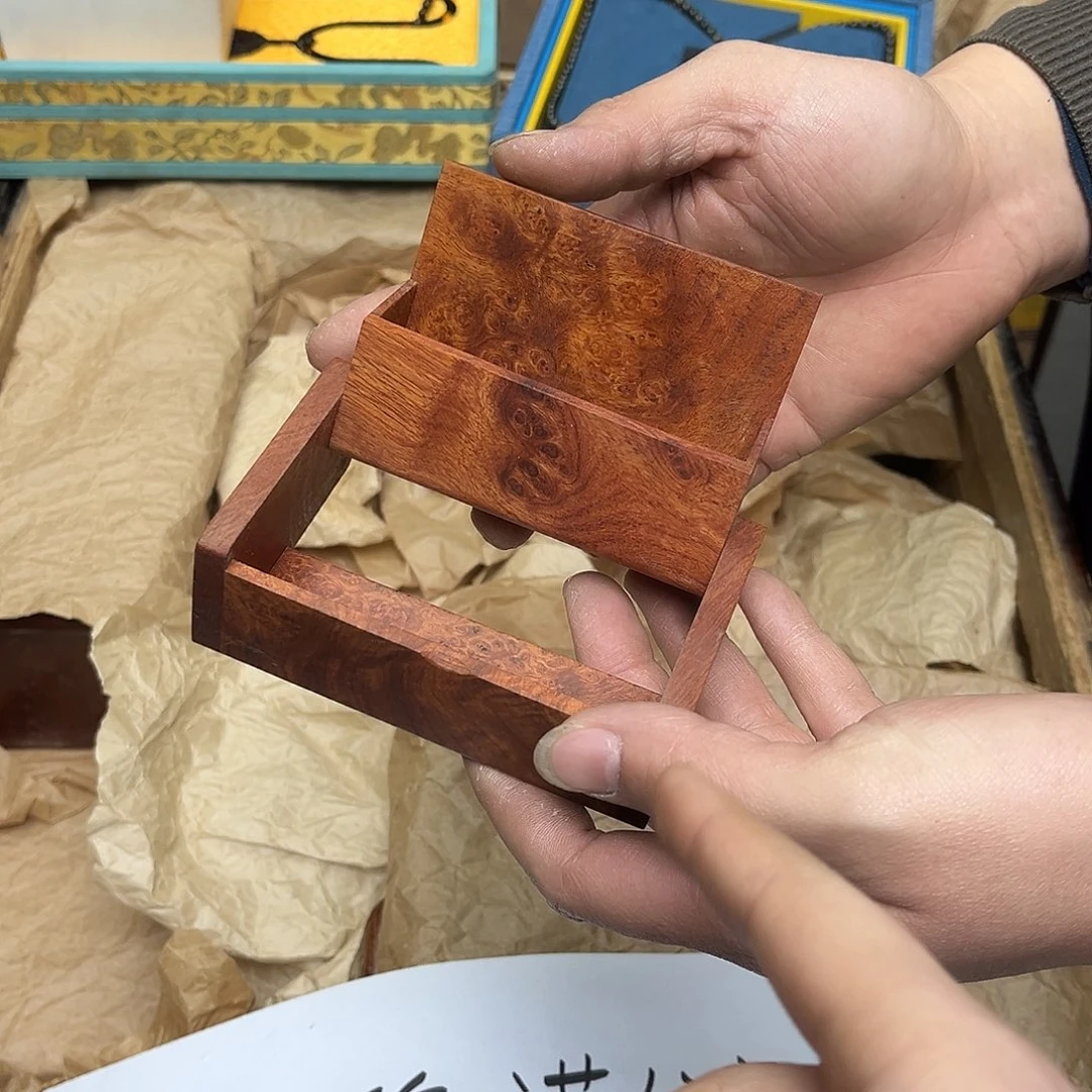 大叶紫檀（黑酸枝木类）